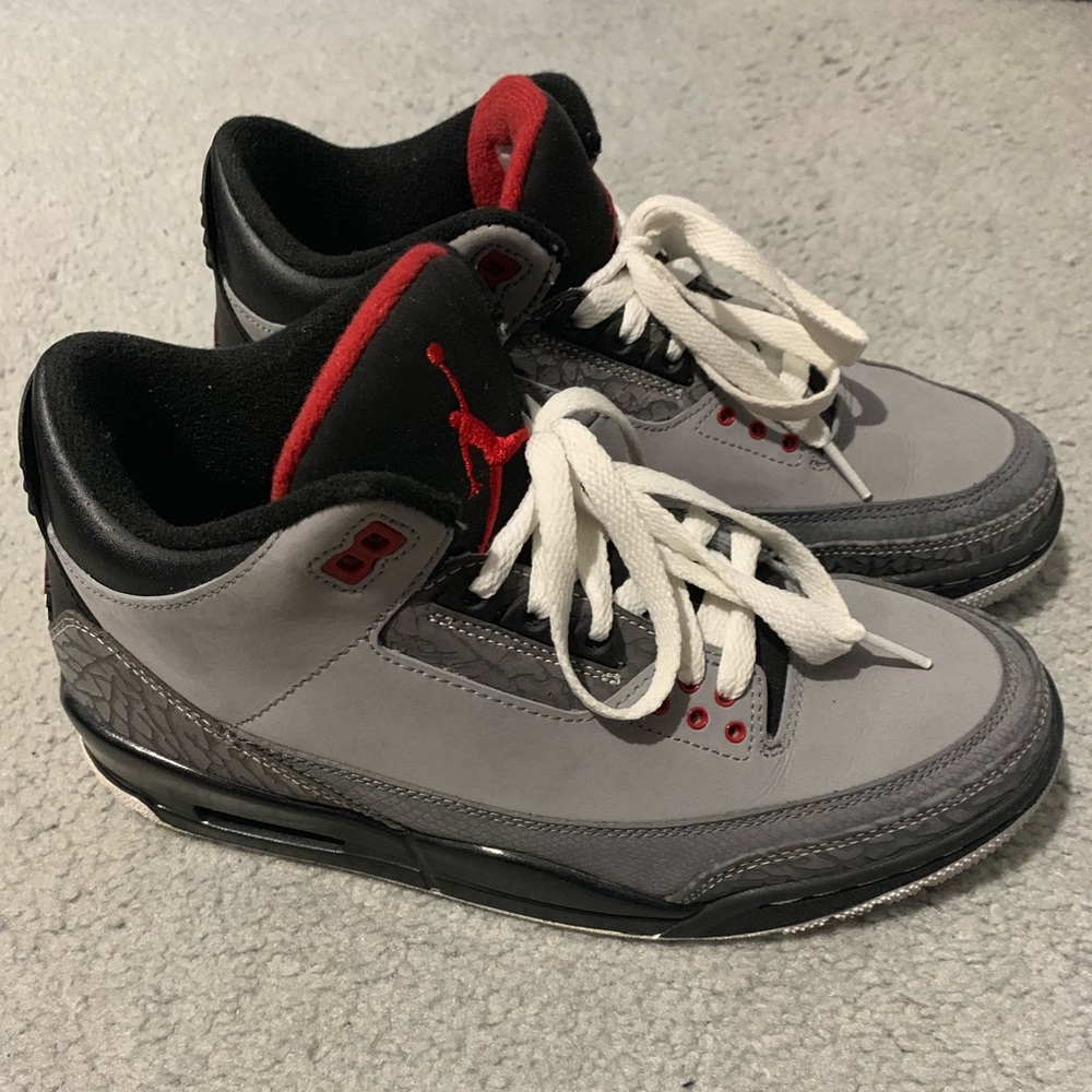 Men’s Jordan Retro 3